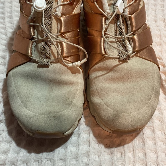 Sorel Kinetic Speed Sneaker Size 8.5 In Natural Sea Salt - Picture 3 of 15